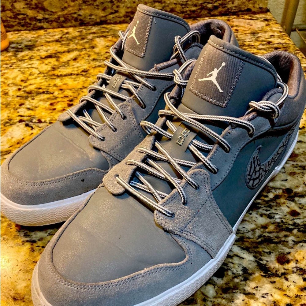 Jordan Cool Grey